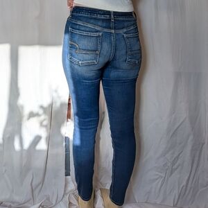 American Eagle Outfitters Women's Dark Wash High Rise Jegging Size 8